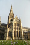 salisbury-cathedral-and-old-lamp_18146705274_o.jpg