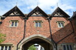 malvern-priory-gatehouse_14088445608_o.jpg - 4MB